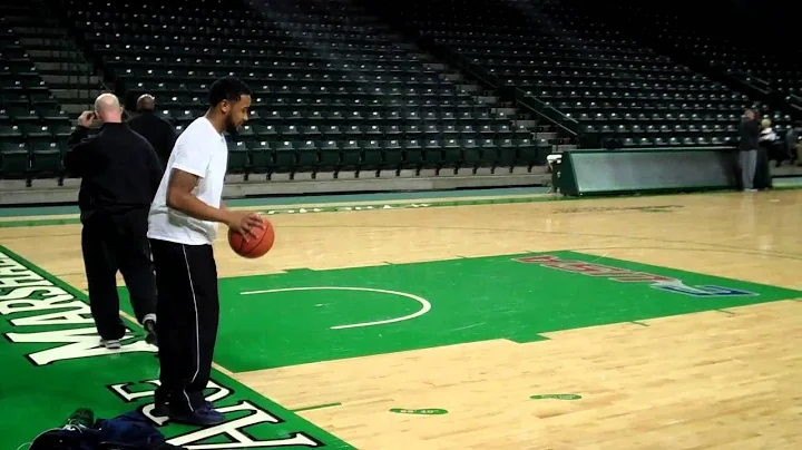 The Mean Green Attempts The Marshall 90-Footer