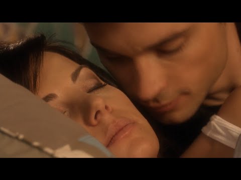 Smallville || Upgrade 9x17 (Clois) || Clark Kisses Lois Awake in Bed [HD]