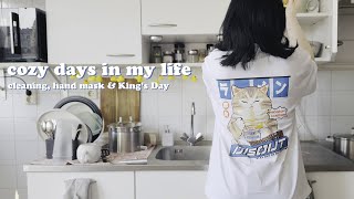Soft spring vlog ^_^ cleaning, hand mask & King's Day screenshot 4