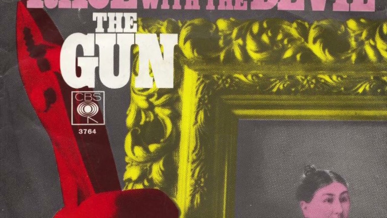 The Gun – Race With The Devil - YouTube
