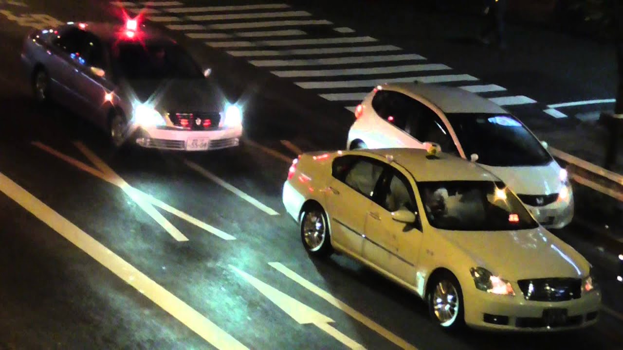 覆面パトカー 緊急走行 一瞬 ゼロクラ交機の目の前で信号無視したゼロクラ個タク検挙の瞬間wサイレン 赤色灯 Undercover Police Car Unmarked Patrol Car Youtube 覆面パトカー 緊急走行 一瞬 ゼロクラ交機の目の前で信号無視したゼロクラ個タク検挙の瞬間wサイレン 赤色灯 Undercover Police Car Unmarked Patrol Car Youtube