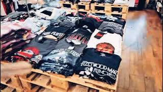 Download lagu Easter Snow White Cottage at Solihull Touchwood Centre, UK