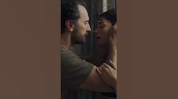 اقترب الرجل والمرأة من بعضهما البعض Blutvarabic 