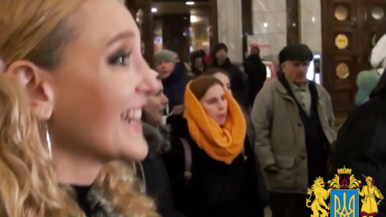 Песенный флешмоб! Киев.  "Солнце взойдет".