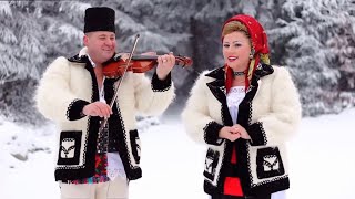 Maria și Mihai Nemes - Colaj colinde 2022 🎄