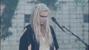MYRKUR - Ella live at abandoned military camp