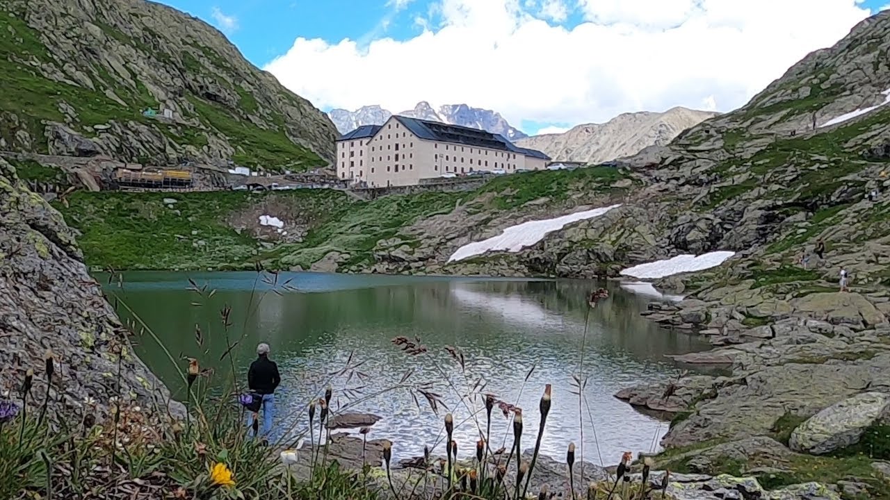 Colle del Gran San Bernardo Valle d'Aosta YouTube Colle del Gran San Bernardo Valle d'Aosta YouTube