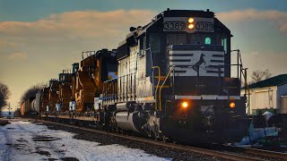 Run 8 Ex Conrail SD40-2! NS 3389 East - Deer Creek, IL