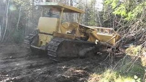 1951 caterpiller D8 bulldozer clearing land