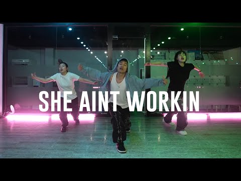 DUT2 - She aint workin Choreography <strong>KILIAN</strong>