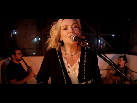 undercover series: Rita Antonopoulou & Revans Band - Majesty (cover)