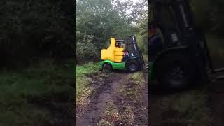 GOODSENSE 2WD ROUGH TERRAIN FORKLIFT GREEN COLOR ON MUDDY SURFACE by Alexander King 52 views 4 years ago 2 minutes, 28 seconds