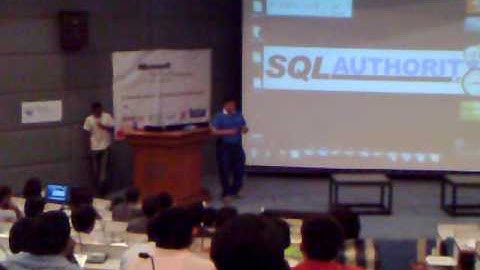 Pinal Dave with Shoban sharing some Windows 7 fun tips