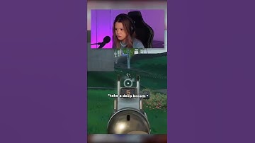 “HE’S ONE SHOT”  #shorts #apexlegends #apex