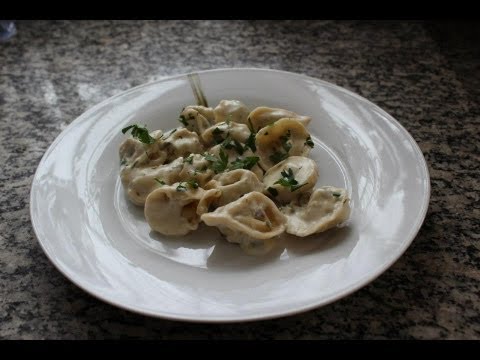 Tortellini caseiro com recheio de ricota, espinafre e nozes - 17/03/2013