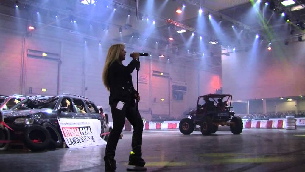 For Drivers And Dreams - Iris Boanta - Live @ DMAX Motorsport Arena / Essen Motor Show 2013