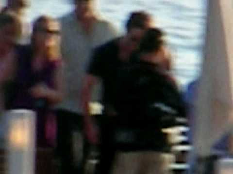 arrive de Robert Pattinson, ponton hotel M. festival de Cannes 19/05/09