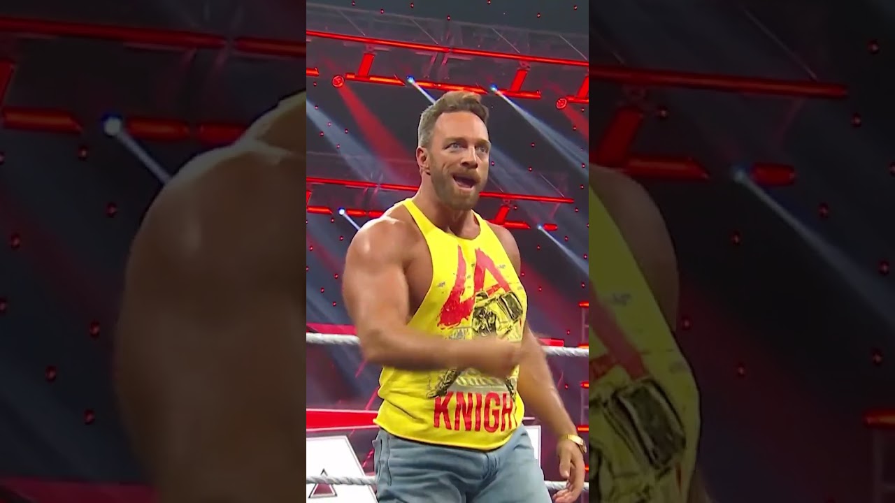 LA KNIGHT STEPS UP FOR SOLO SIKOA 🤝 #WWERaw