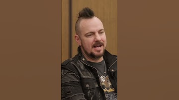 Wat staat er op het programma voor THREE DAYS GRACE... Is #Mayday een eenmalig nummer of is er me...