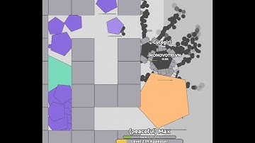 Found a Rainbow Alpha pentagon in Arras.io 1/76,000,000 chance