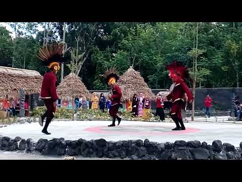 Tarian kampung Afrika Blitar (kalau gk kedengaran gedein volume nya)