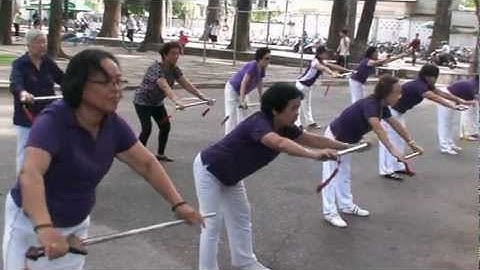 Thể dục đoản côn