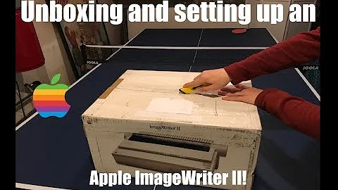 Unboxing and setting up a Vintage Apple ImageWriter II! | Mastergeko4