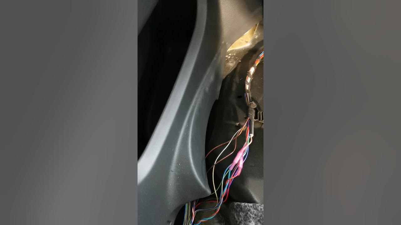 Audi A1 rear abs sensor fault. YouTube