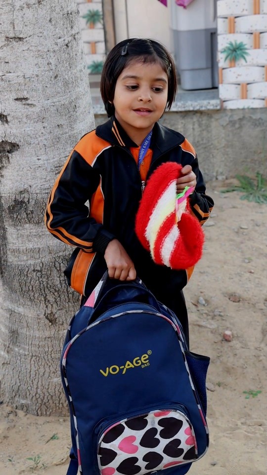 Winter cap or School life maa ki mamta #shorts #maa #school #winter