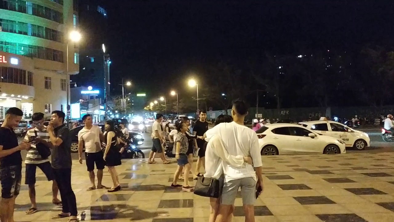 quảng trường vũng tàu 2022 Quảng trường bãi biển Vũng Tàu buổi tối