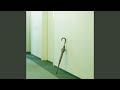 白いキャンバス、白いクレヨン