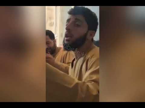 پهلوان رفیع عیشم مدام است از لعل دلخواه        