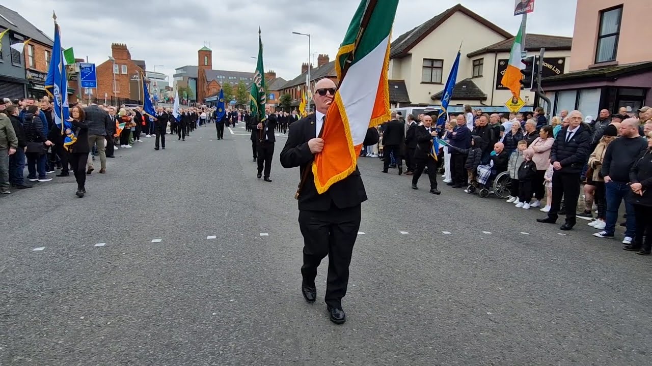 Biggest Easter Parade in Belfast for many years YouTube