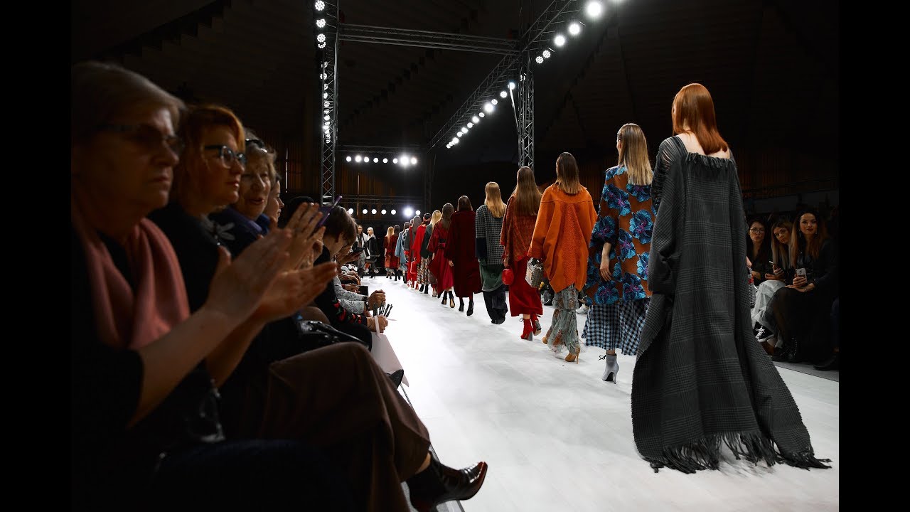 BELARUS FASHION WEEK FALL-WINTER 2019/20 : Natalia Korzh