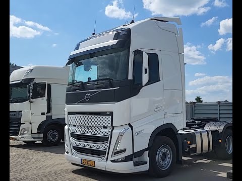 New 2024 Volvo