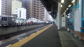 JR四国 高松駅 高徳線1500系(7次車)普通ワンマン列車 到着