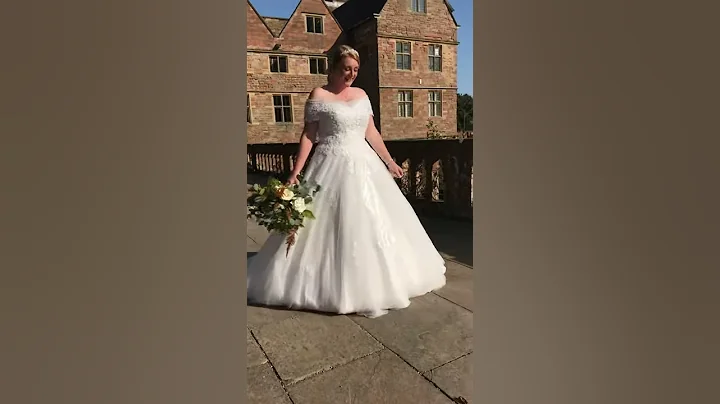 Ivory wedding dress Rebecca-T