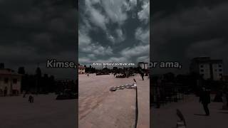 Kimse Kimseyi Sevmiyor Ama