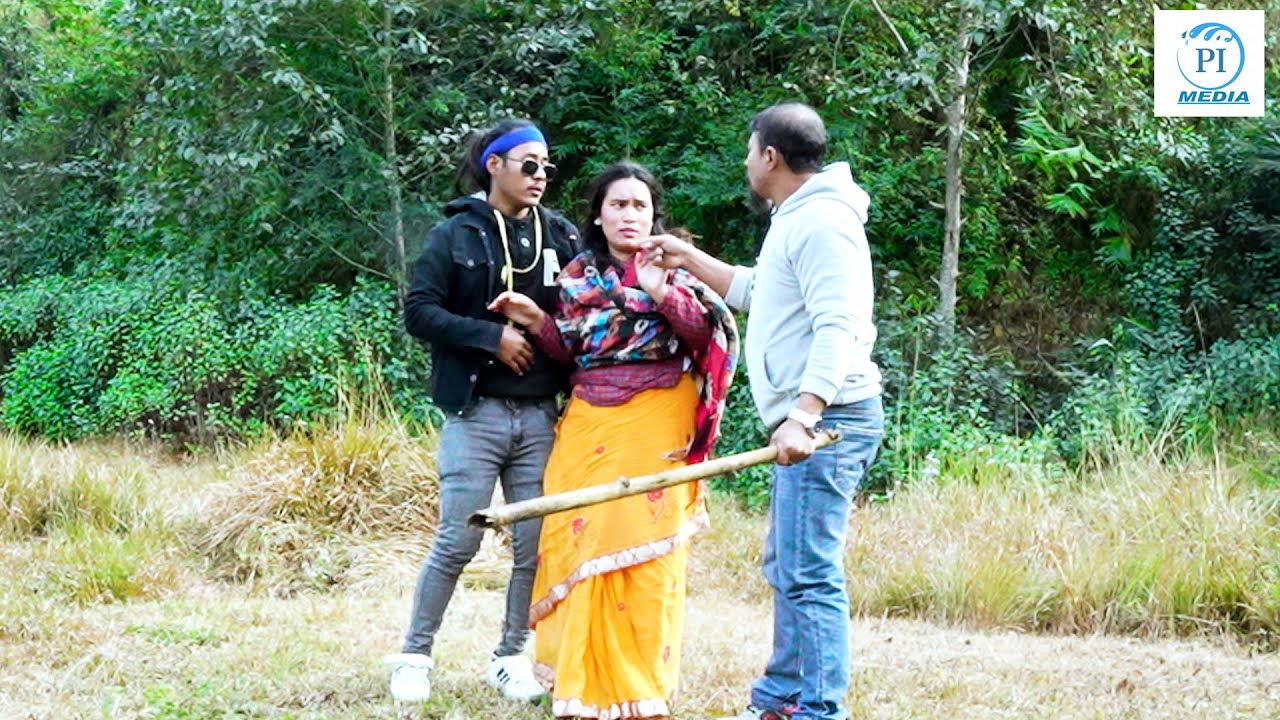 Budiko Chartikala || बुडिको चर्तिकला || बिदेसबाट आउदा झाडीमा केटो संग भेटेसी || SOCIAL VIDEO