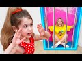 Eva and Friends Box Fort Maze Challenge for kids