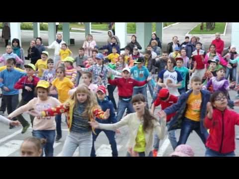 Флешмоб в Горностае,