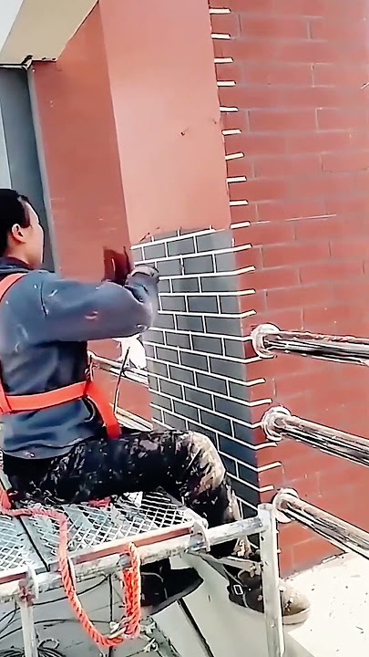 Decoration process of exterior wall with red latex paint