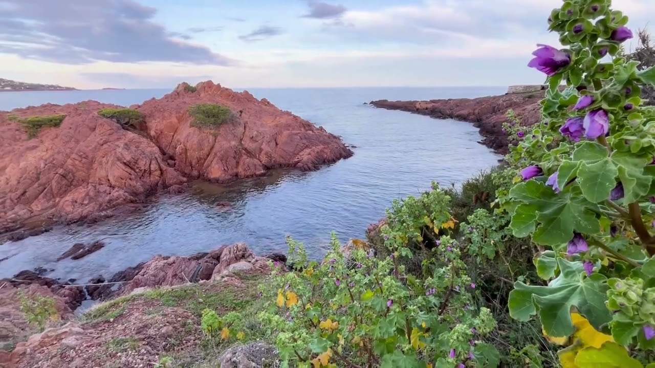 Saint-Raphaël, France | Cap Dramont & Esterel Trails
