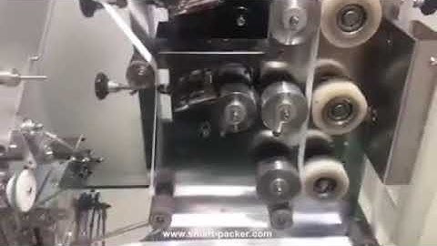 High speed straw film wrapping sealing packing machine automatic plastic drinking straw bagging mach