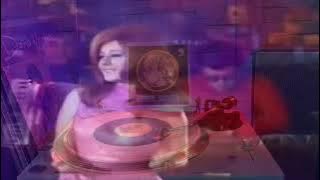 Emel Sayın ' Kara Kara Gözler ' ( Kıskanıyorum )