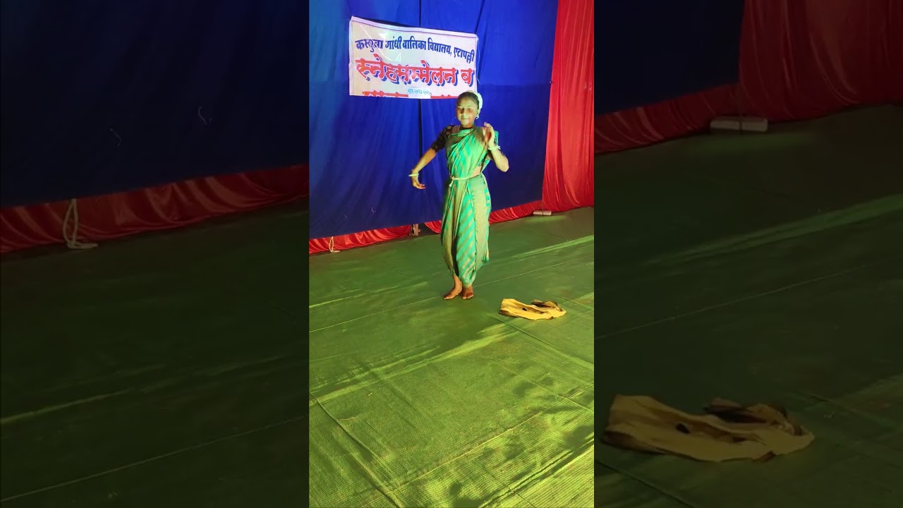 Jhumlo nachlo galo re.............. 