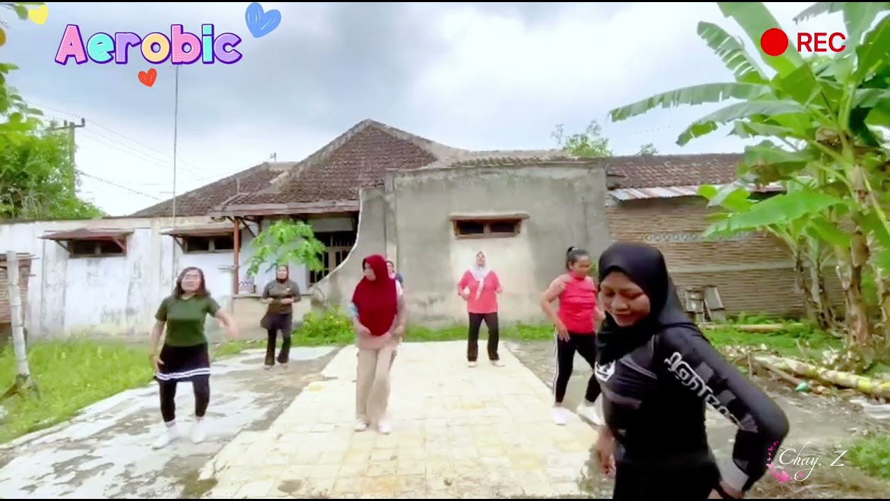 Aerobic simpel😍🥰 musik keren #fy #bikinsemangat