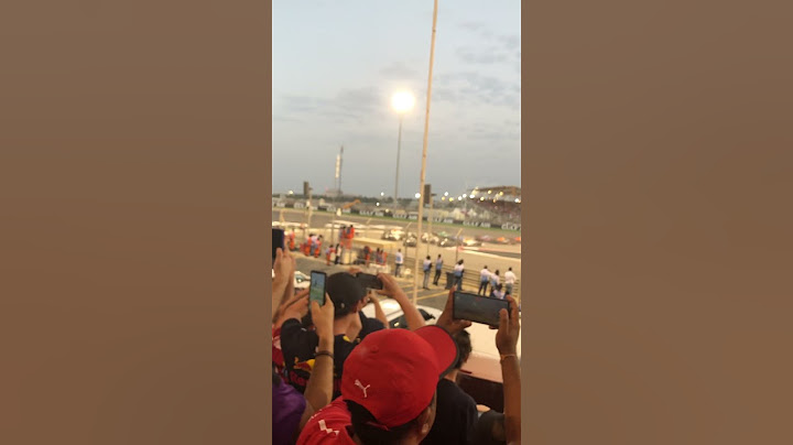 Epic F1 Bahrain GP Start From Turn 1 Grandstand!