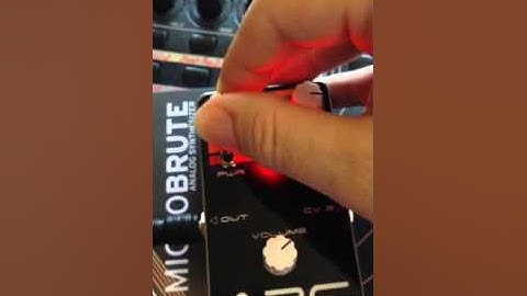Logic + Microbrute CV controlling APV Atari Punk Console.