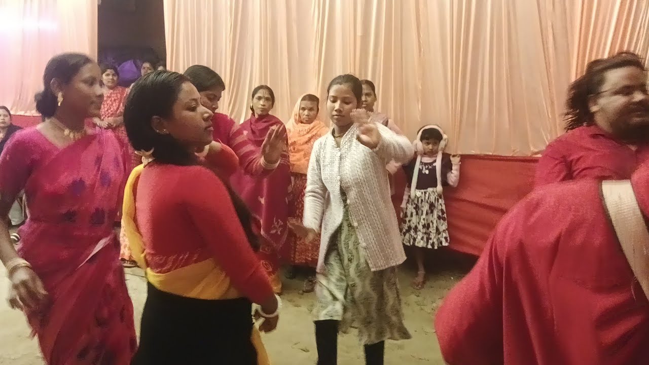 ভাওয়াইয়া মিক্স গান// বিয়ে বাড়ি বাজনা নেচে নেচে মাটি ফাটিয়ে দিল